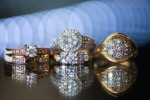 Diamond Rings and Custom made pieces of jewellery at Nicol Street Pawnbrokers.